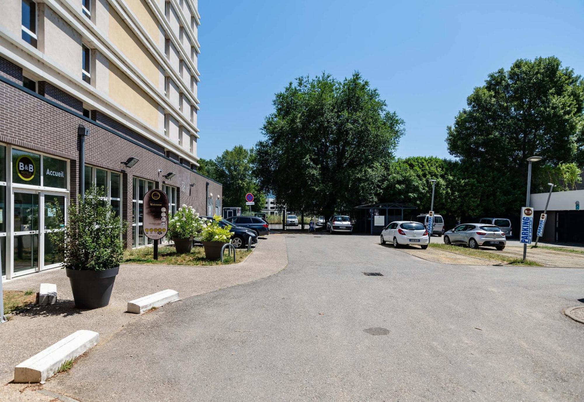 B&B Hotel Grenoble Centre Alpexpo Exterior photo